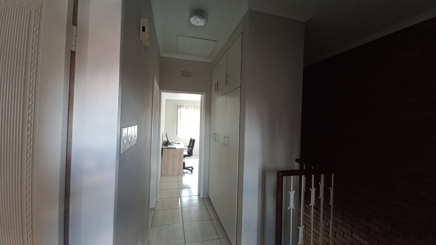 2 Bedroom Property for Sale in Parkrand Gauteng