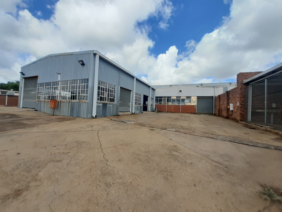 To Let commercial Property for Rent in Rosslyn Gauteng