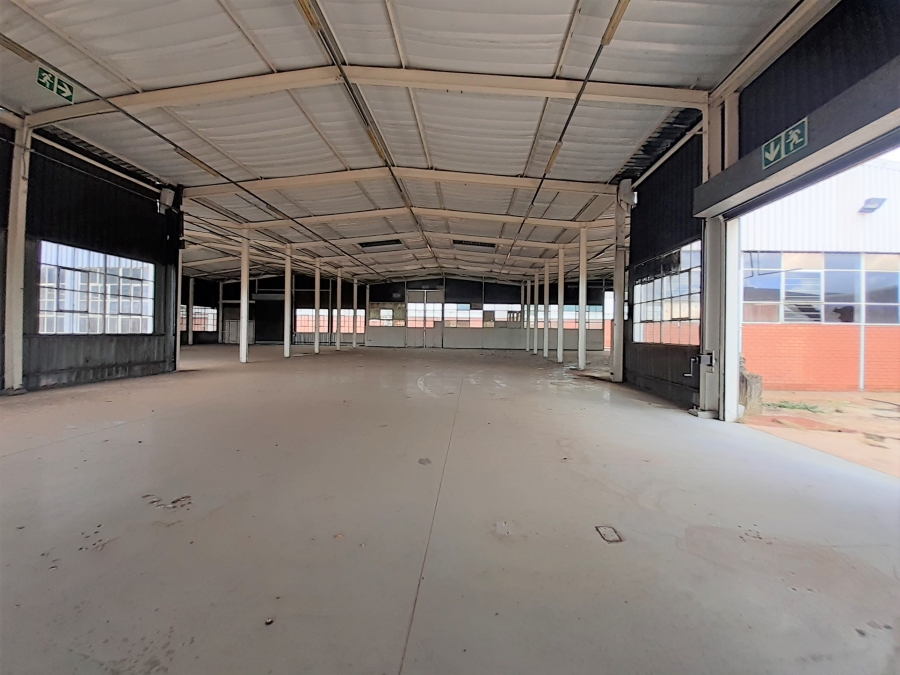 To Let commercial Property for Rent in Rosslyn Gauteng