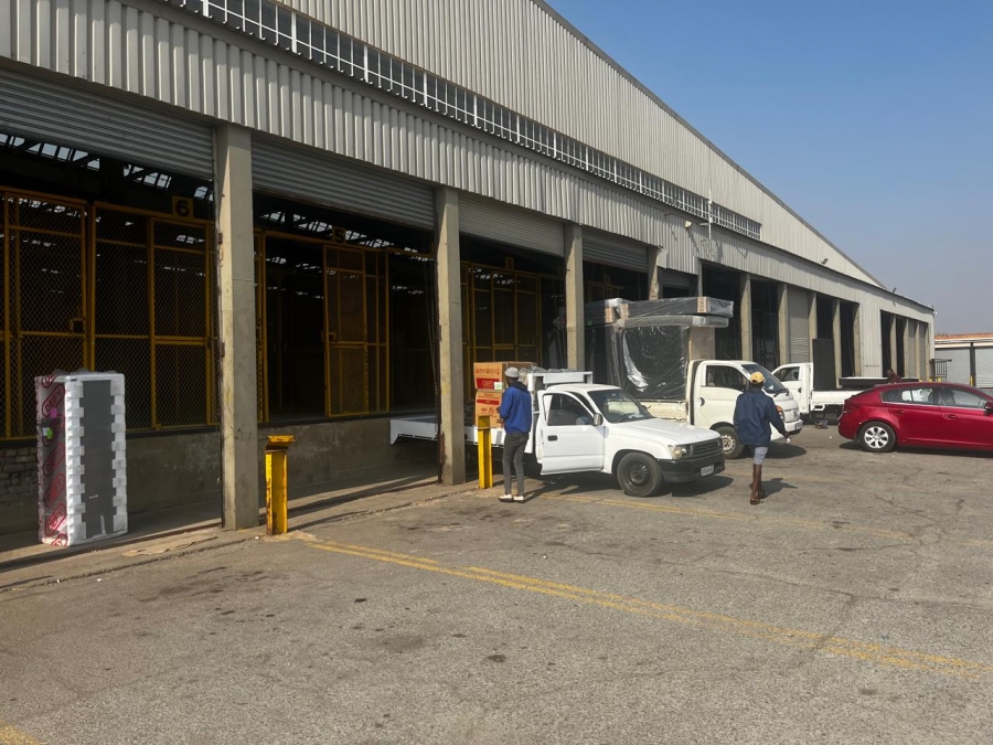 To Let commercial Property for Rent in Roodekop Gauteng