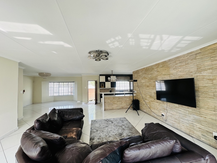 4 Bedroom Property for Sale in Union Gauteng