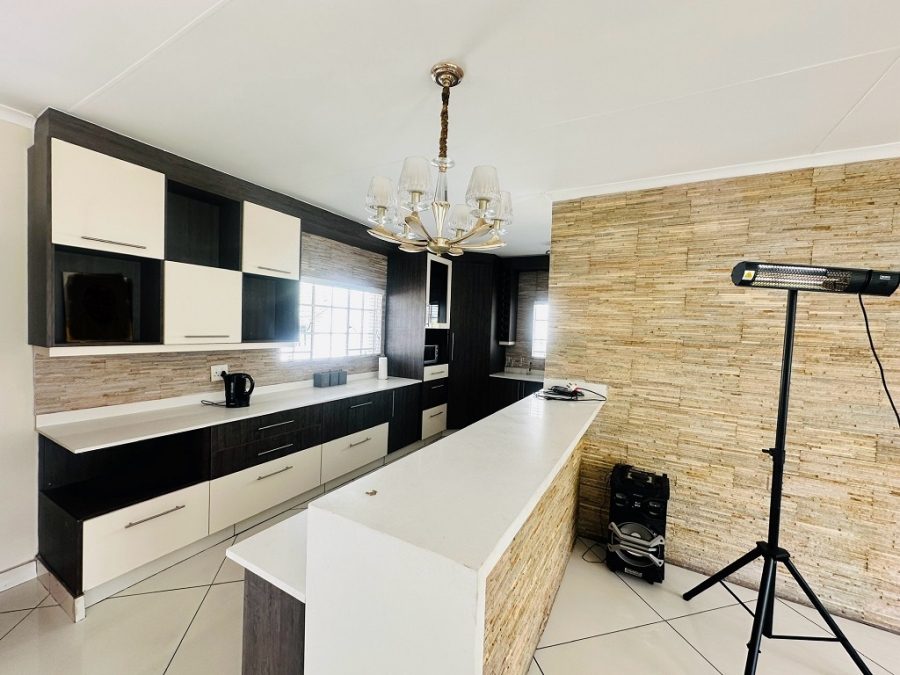 4 Bedroom Property for Sale in Union Gauteng