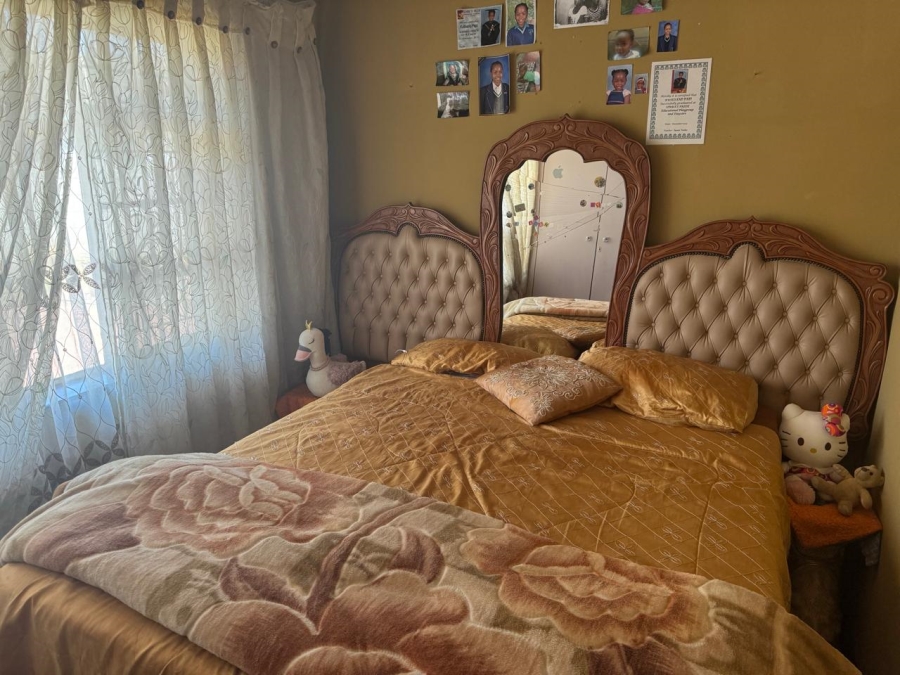 5 Bedroom Property for Sale in Krugersrus Gauteng