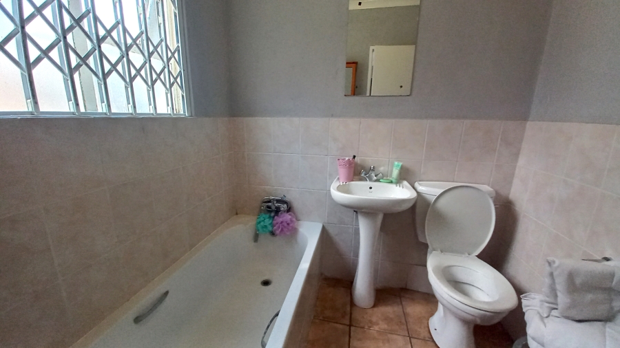 2 Bedroom Property for Sale in Northcliff Gauteng