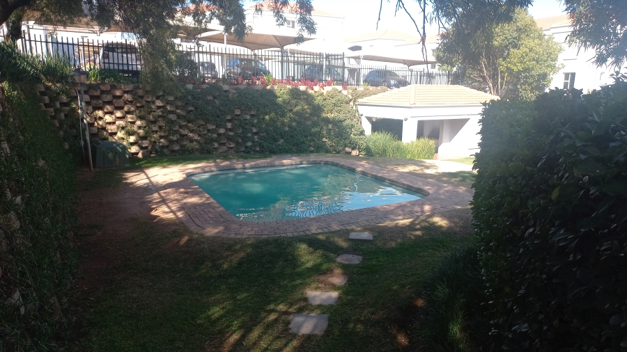 2 Bedroom Property for Sale in Northcliff Gauteng