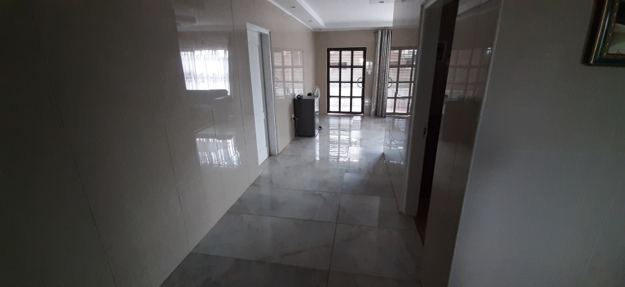 3 Bedroom Property for Sale in Kwenele Gauteng