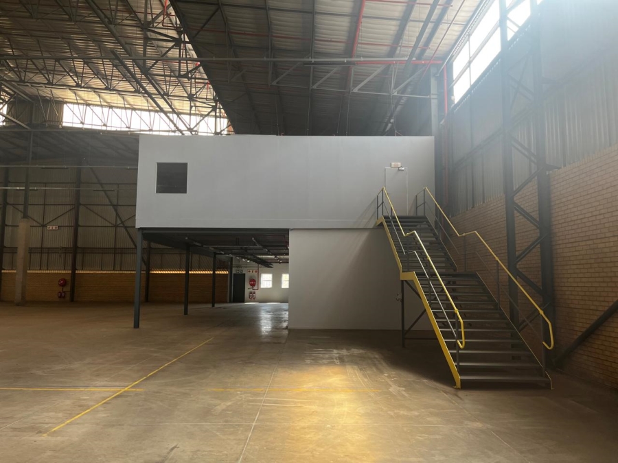 To Let commercial Property for Rent in Gosforth Park Gauteng