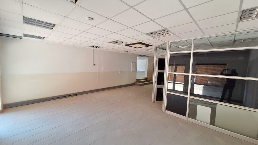 To Let commercial Property for Rent in Allens Nek Gauteng