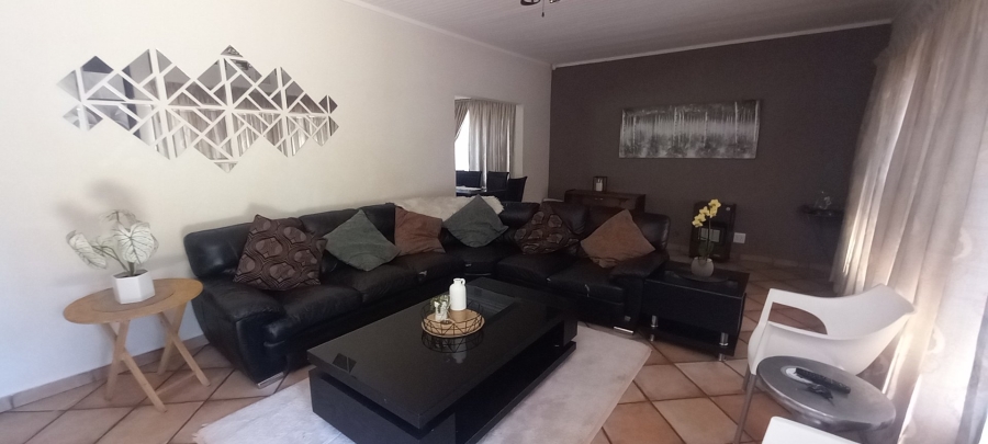 3 Bedroom Property for Sale in Sinoville Gauteng