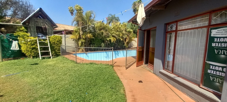 3 Bedroom Property for Sale in Sinoville Gauteng