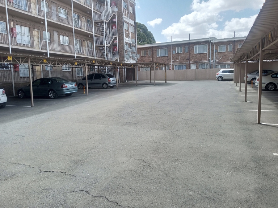 2 Bedroom Property for Sale in Parkdene Gauteng