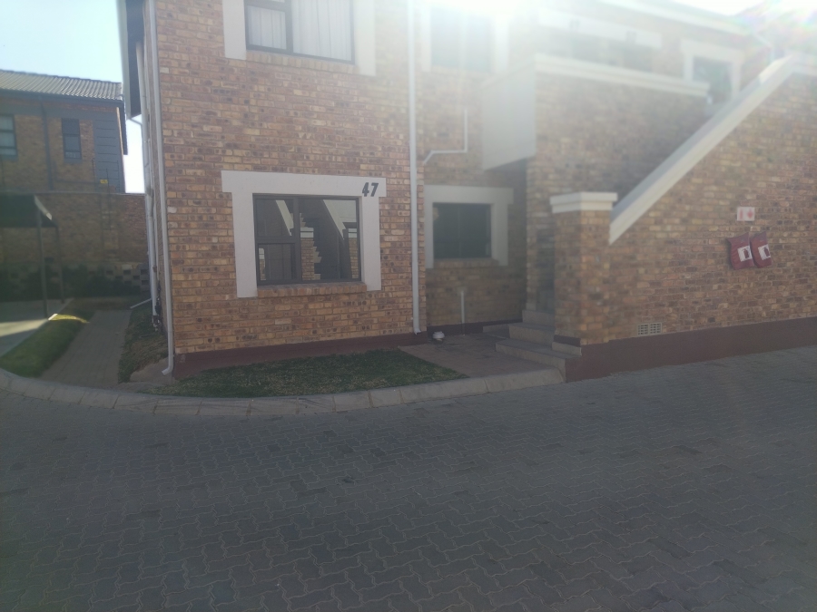 2 Bedroom Property for Sale in Beyers Park Gauteng