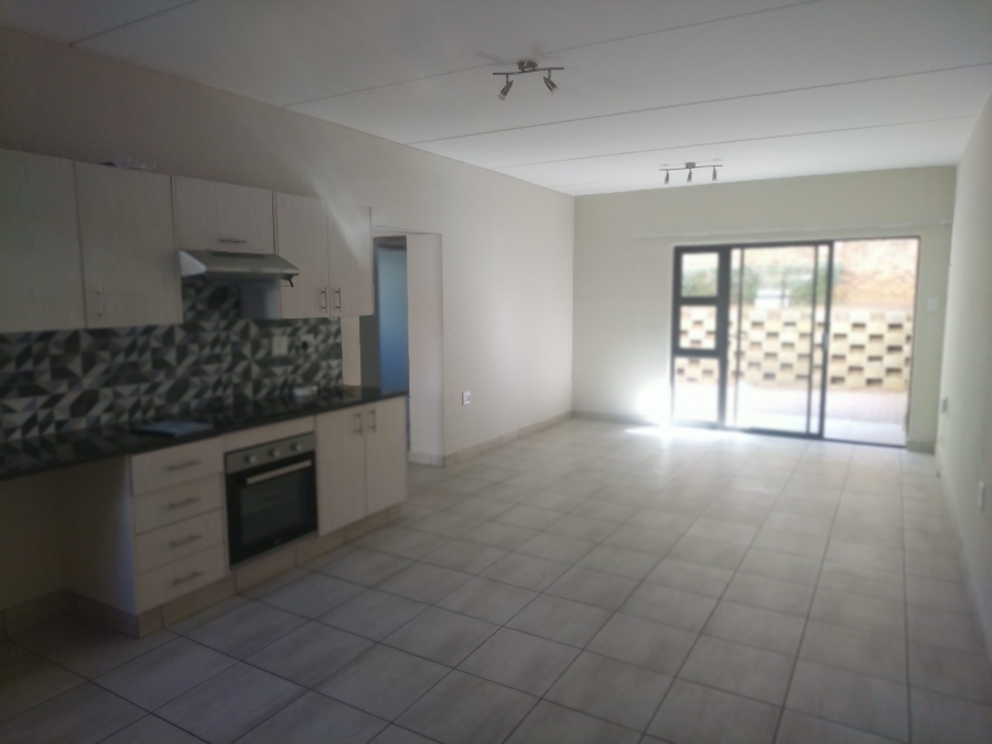 2 Bedroom Property for Sale in Beyers Park Gauteng