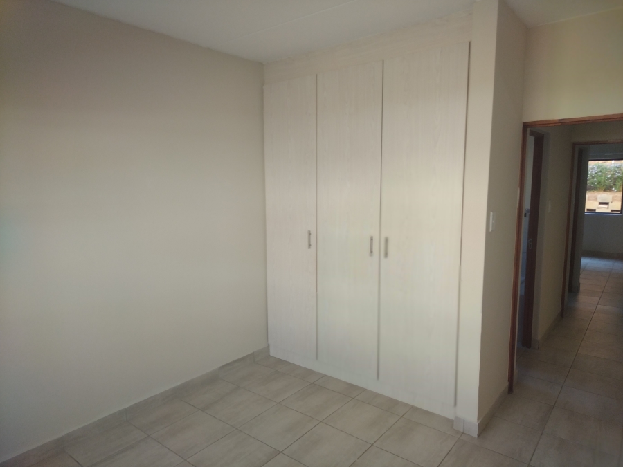 2 Bedroom Property for Sale in Beyers Park Gauteng