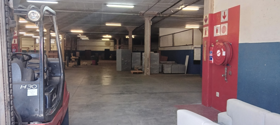 To Let commercial Property for Rent in Benrose Gauteng