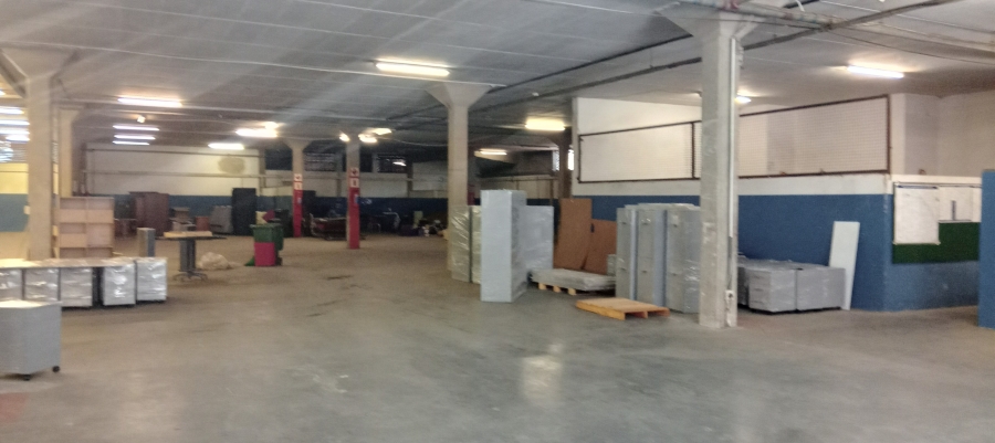 To Let commercial Property for Rent in Benrose Gauteng