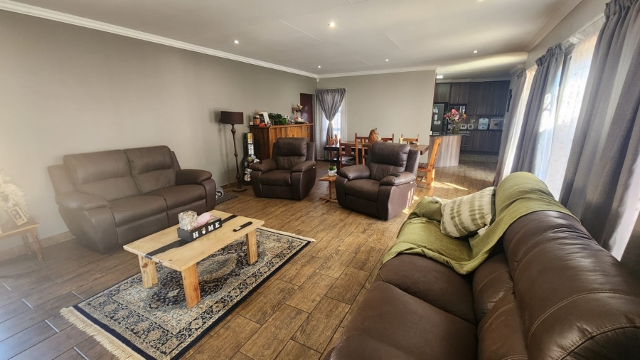 4 Bedroom Property for Sale in Doornpoort Gauteng