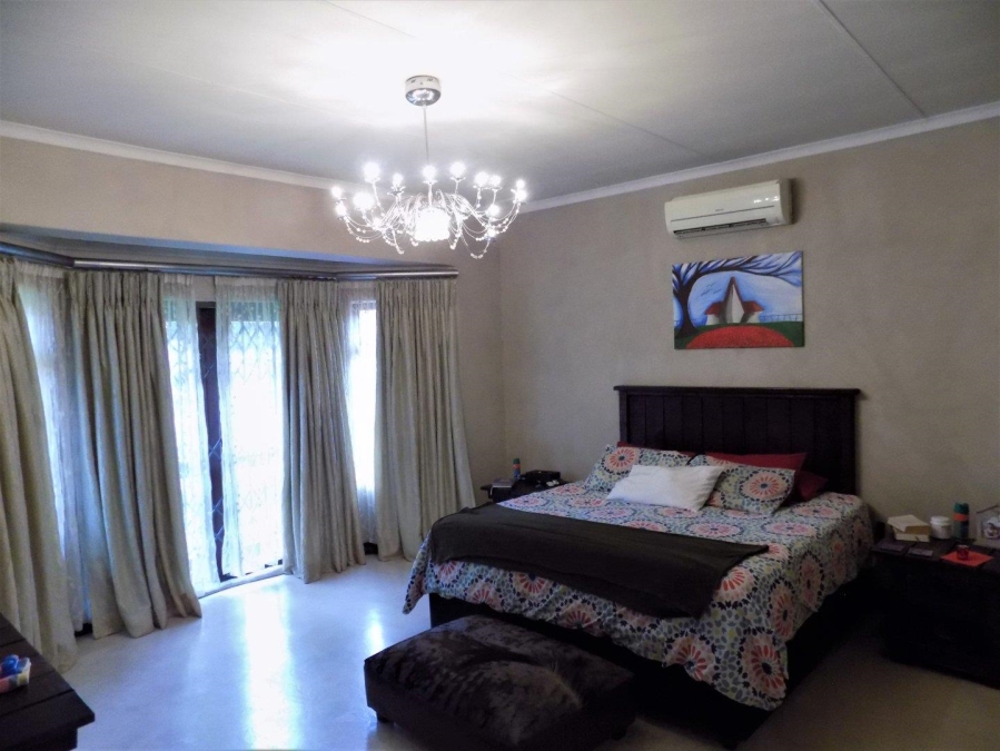 4 Bedroom Property for Sale in Vanderbijlpark SE 4 Gauteng