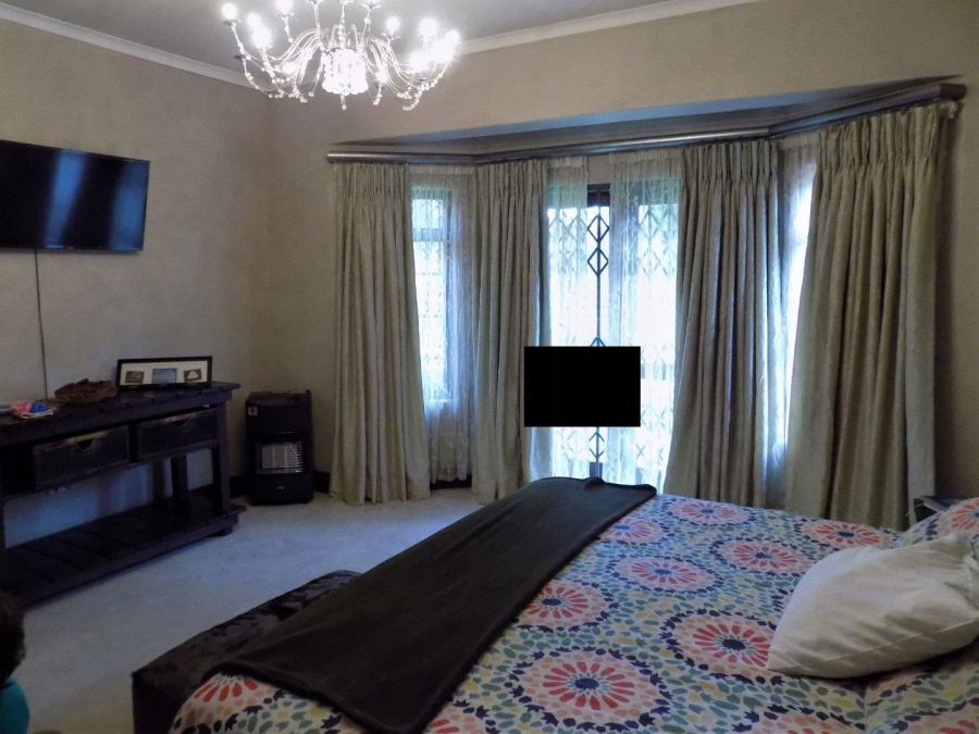 4 Bedroom Property for Sale in Vanderbijlpark SE 4 Gauteng