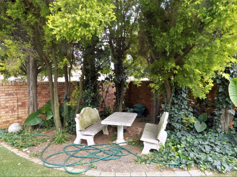 4 Bedroom Property for Sale in Vanderbijlpark SE 4 Gauteng