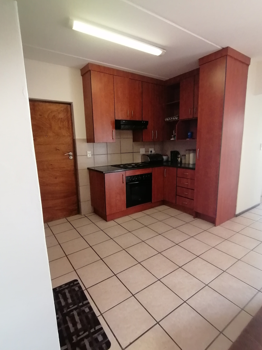 To Let 1 Bedroom Property for Rent in Ferndale Gauteng