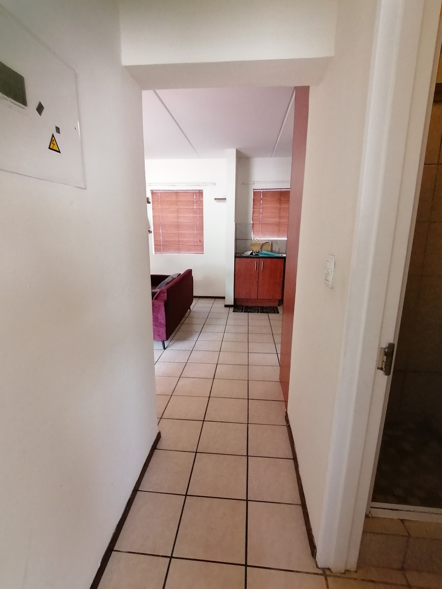 To Let 1 Bedroom Property for Rent in Ferndale Gauteng