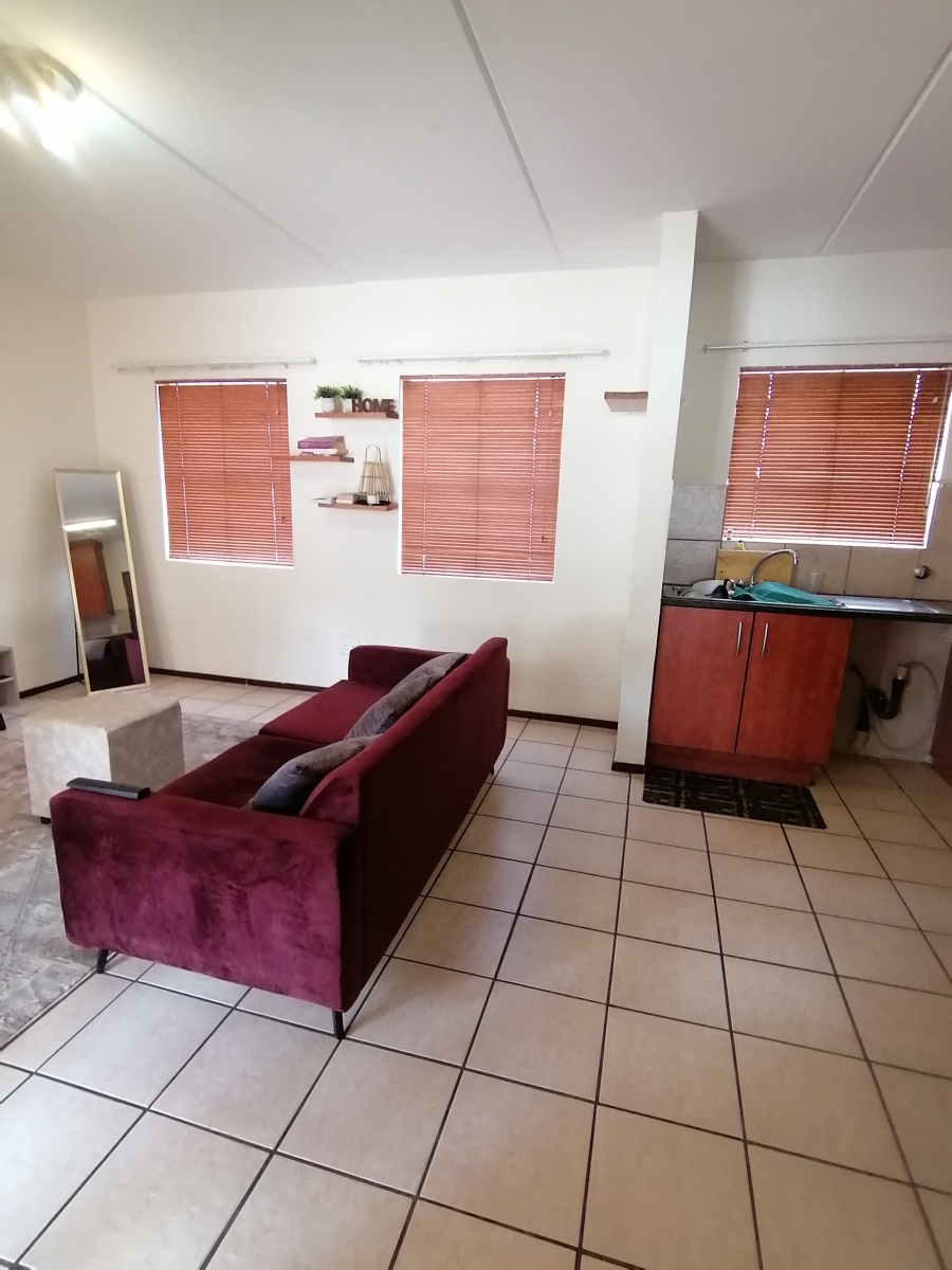 To Let 1 Bedroom Property for Rent in Ferndale Gauteng