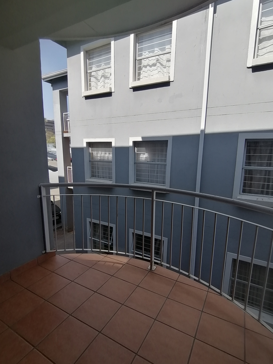 To Let 1 Bedroom Property for Rent in Ferndale Gauteng