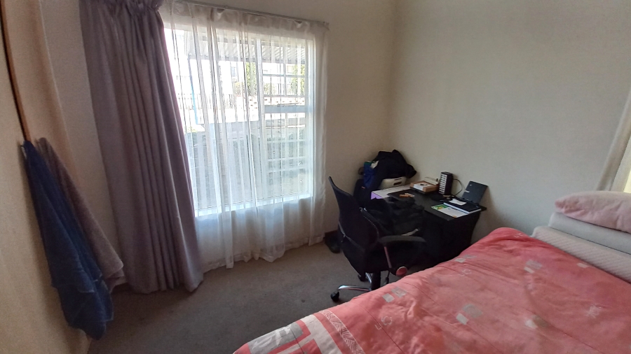 2 Bedroom Property for Sale in Ferndale Gauteng