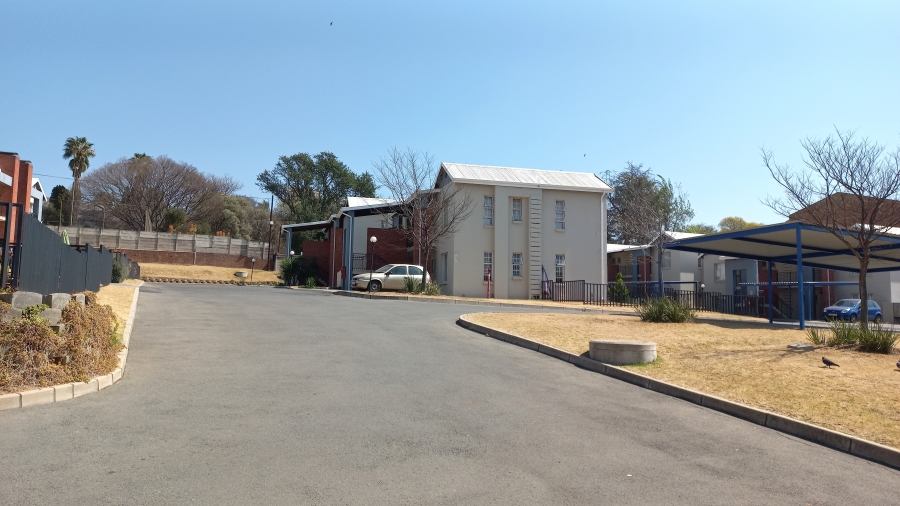 2 Bedroom Property for Sale in Ferndale Gauteng