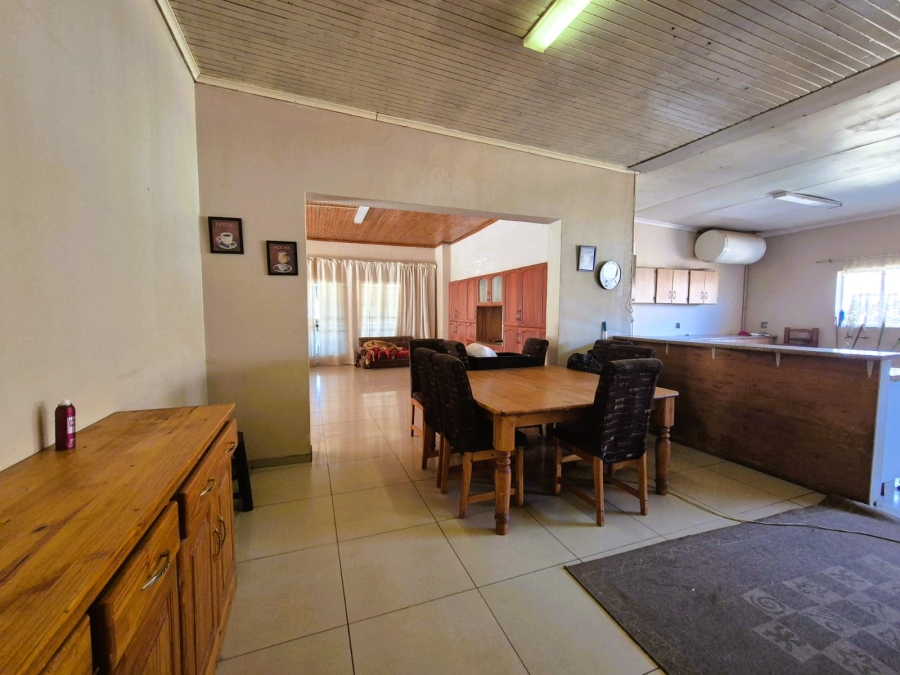 4 Bedroom Property for Sale in Houtkop A H Gauteng