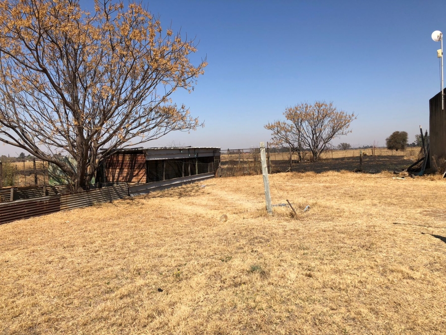 4 Bedroom Property for Sale in Houtkop A H Gauteng