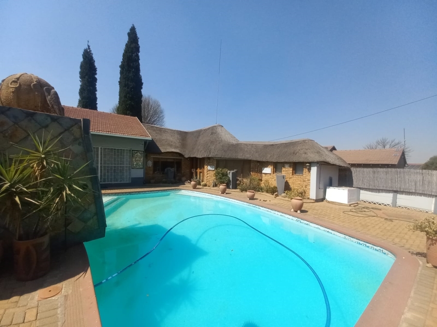 3 Bedroom Property for Sale in Dalpark Gauteng