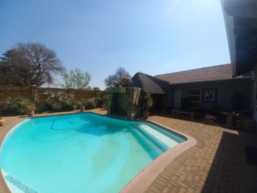 3 Bedroom Property for Sale in Dalpark Gauteng