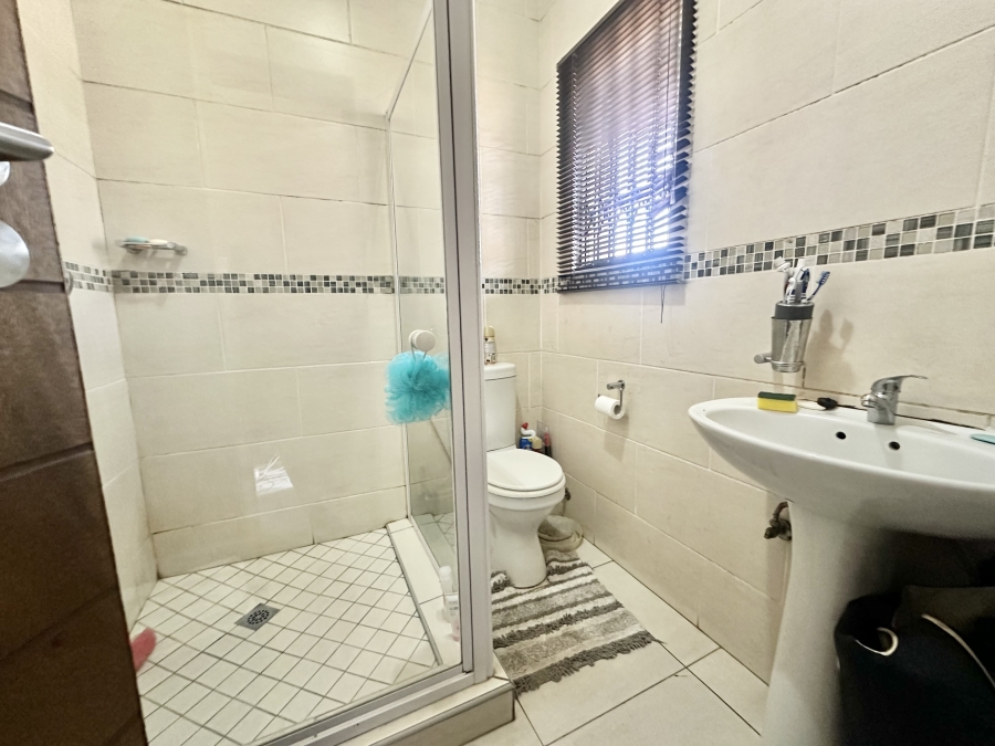 4 Bedroom Property for Sale in Thatchfield Estate Gauteng