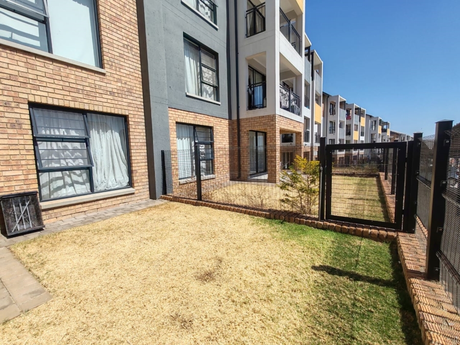 2 Bedroom Property for Sale in Amberfield Gauteng