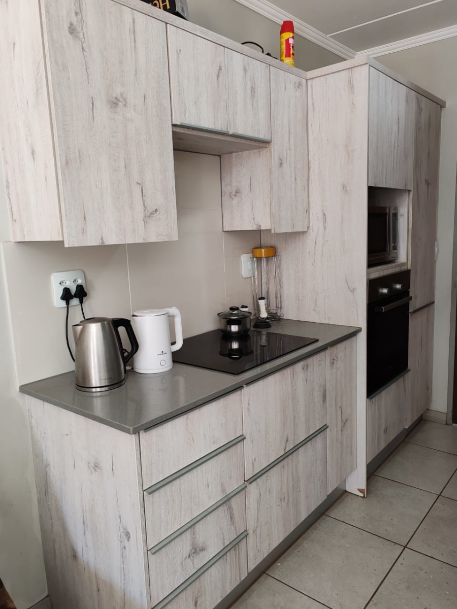 2 Bedroom Property for Sale in Amberfield Gauteng