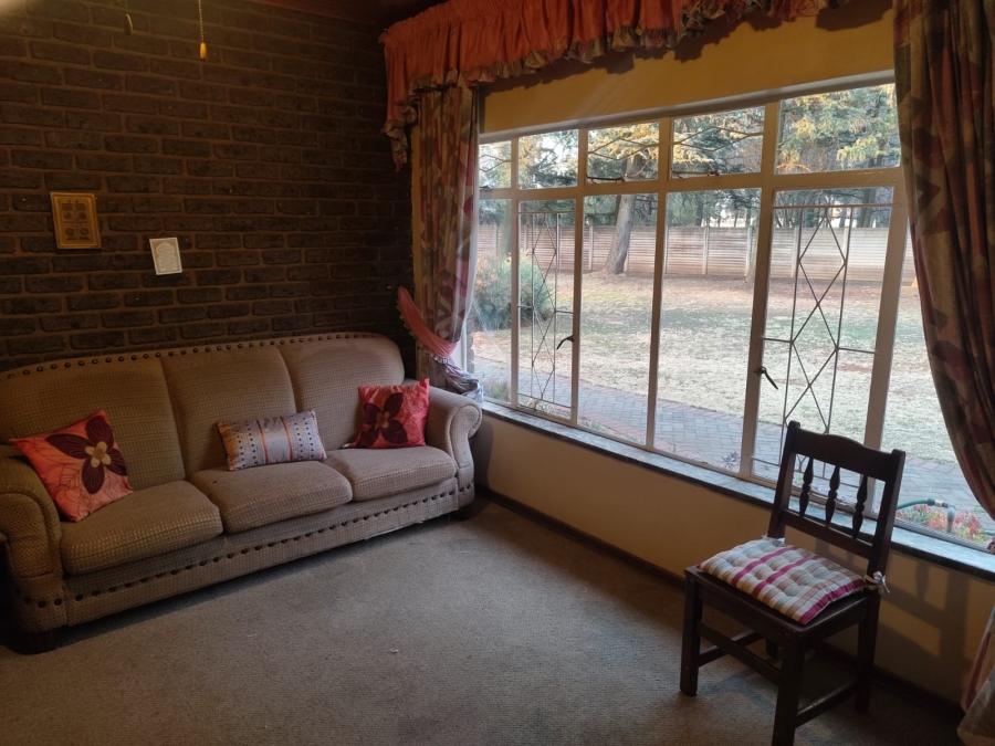 4 Bedroom Property for Sale in Van Der Merwes Kroon Gauteng