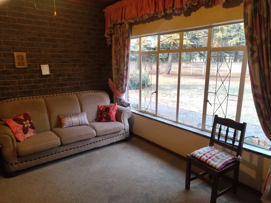 4 Bedroom Property for Sale in Van Der Merwes Kroon Gauteng