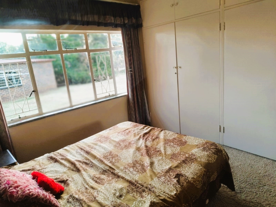 4 Bedroom Property for Sale in Van Der Merwes Kroon Gauteng