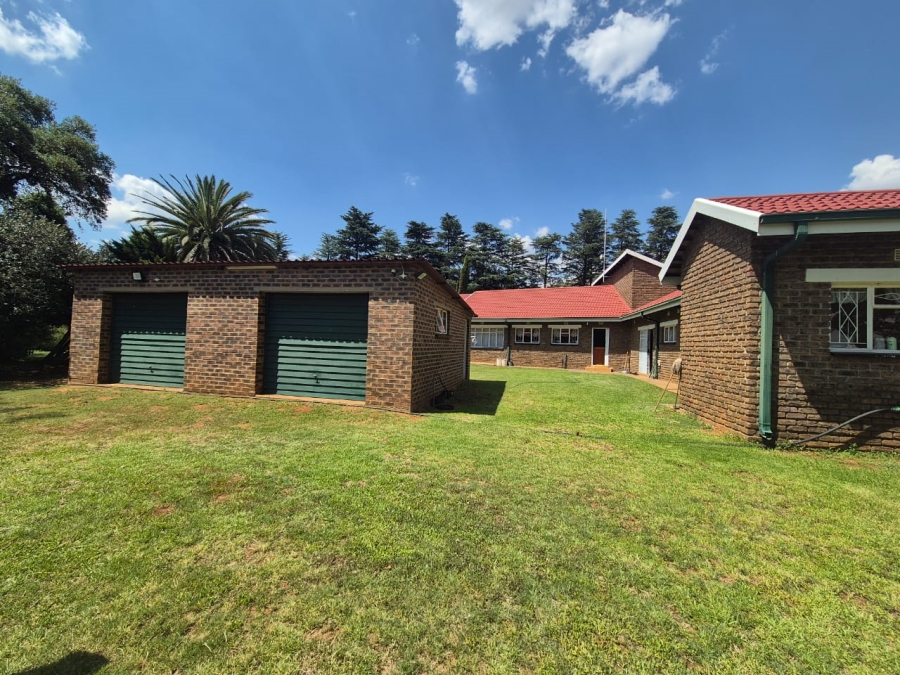 3 Bedroom Property for Sale in Van Der Merwes Kroon Gauteng