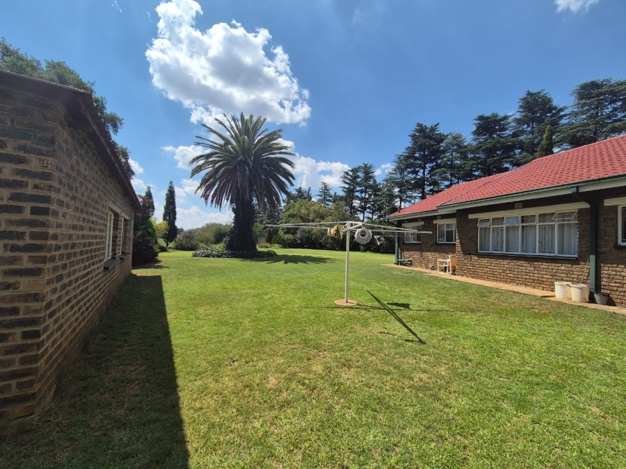 3 Bedroom Property for Sale in Van Der Merwes Kroon Gauteng