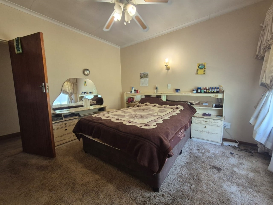 3 Bedroom Property for Sale in Van Der Merwes Kroon Gauteng