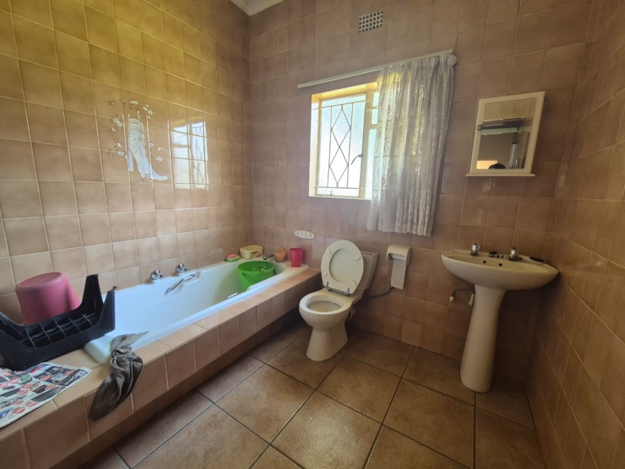 3 Bedroom Property for Sale in Van Der Merwes Kroon Gauteng