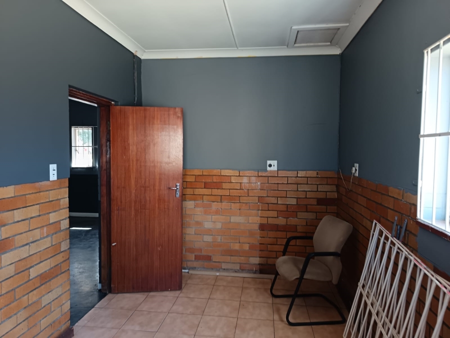 To Let commercial Property for Rent in Meyerton Central Gauteng