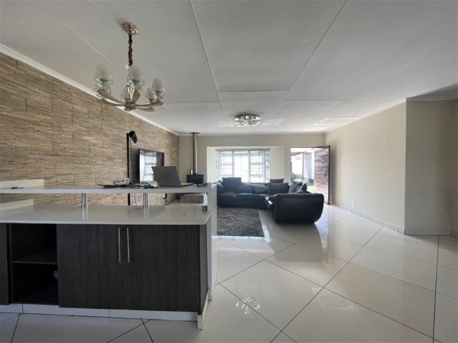 4 Bedroom Property for Sale in Union Gauteng