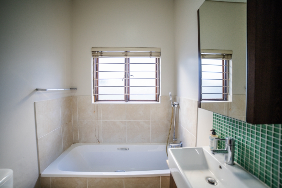 2 Bedroom Property for Sale in Fourways Gauteng