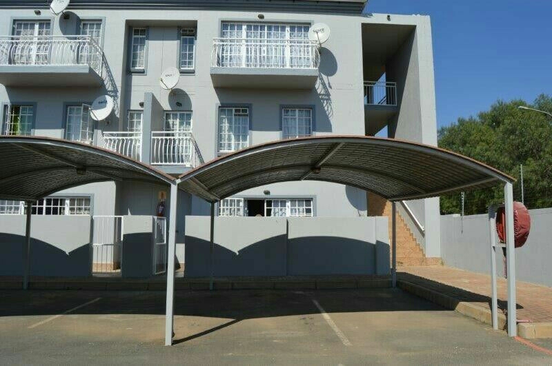 2 Bedroom Property for Sale in Beyers Park Gauteng