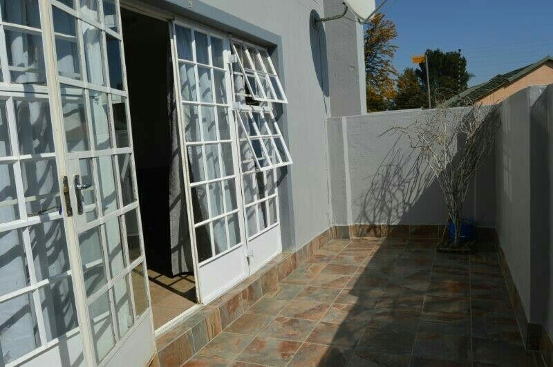 2 Bedroom Property for Sale in Beyers Park Gauteng