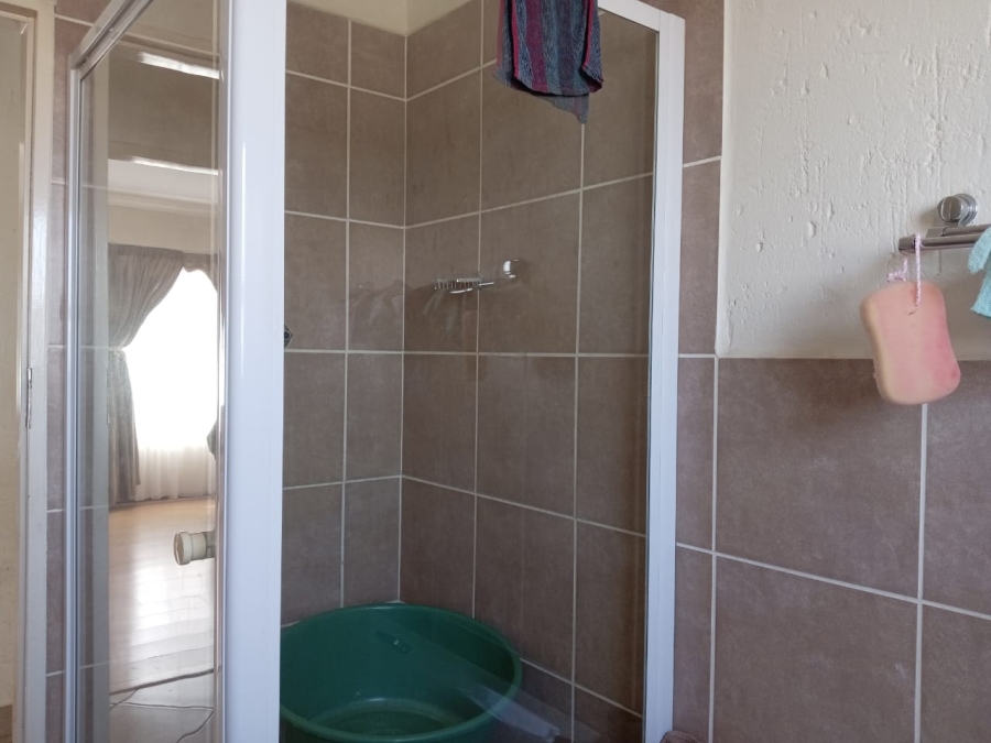 2 Bedroom Property for Sale in Beyers Park Gauteng